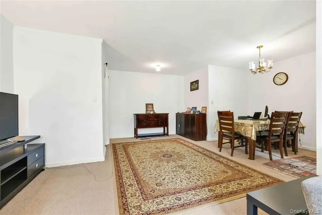 141-05 Pershing Crescent Briarwood NY 11435