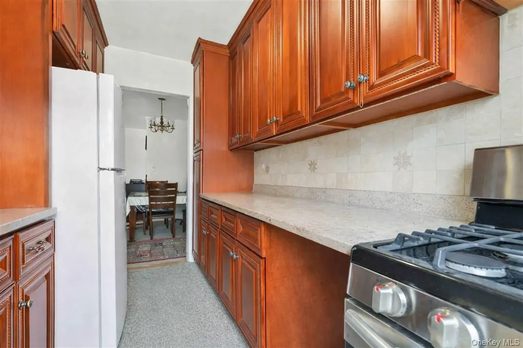 141-05 Pershing Crescent Briarwood NY 11435