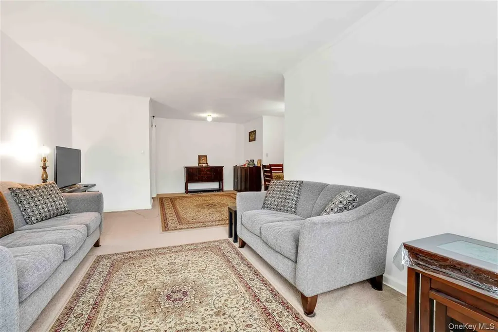 141-05 Pershing Crescent Briarwood NY 11435