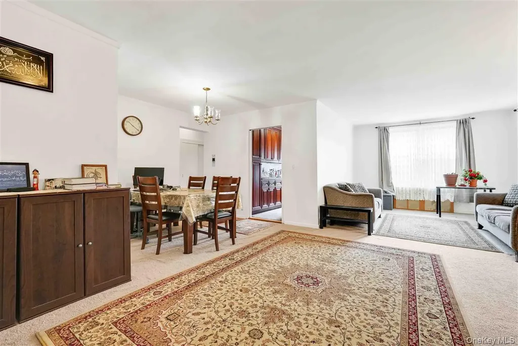 141-05 Pershing Crescent Briarwood NY 11435