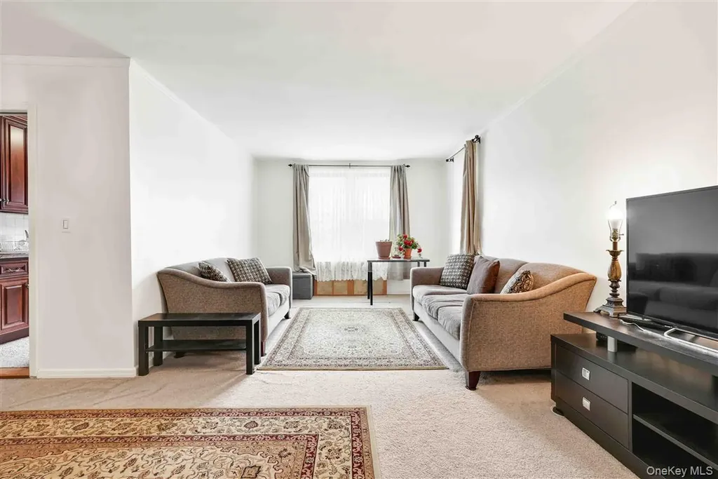 141-05 Pershing Crescent Briarwood NY 11435