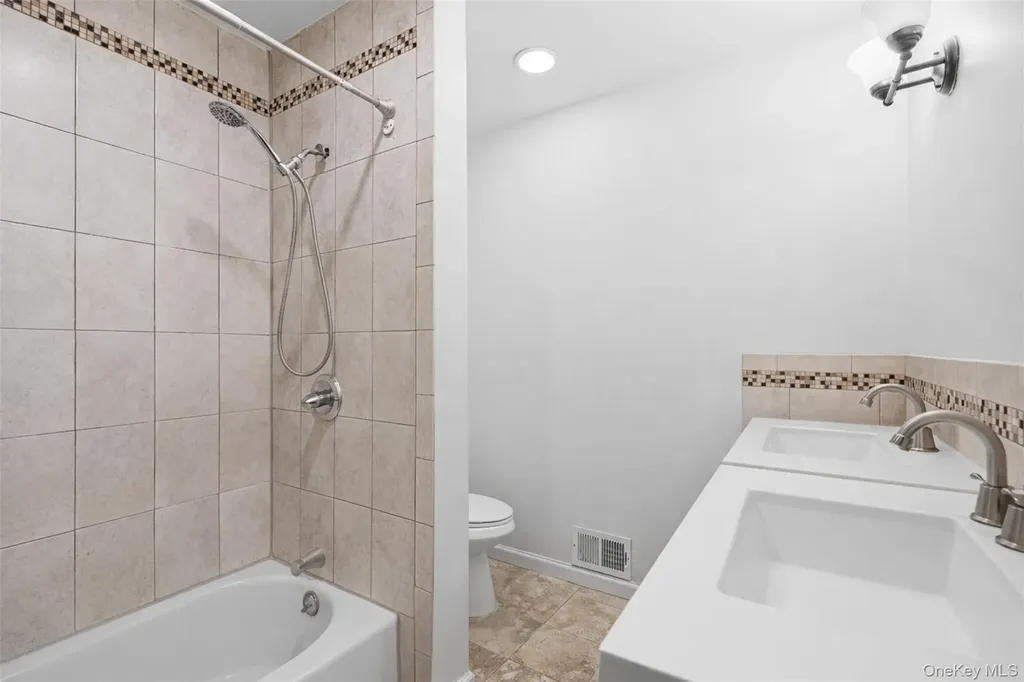 153 S Pascack Road Nanuet NY 10954
