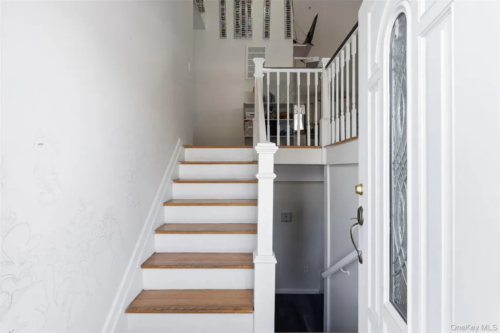153 S Pascack Road Nanuet NY 10954