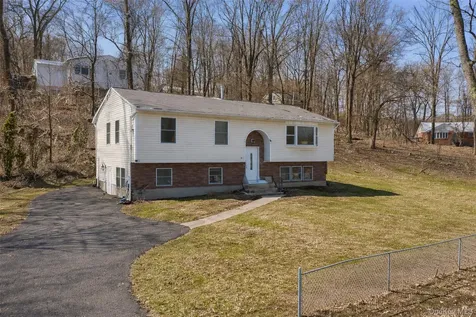 153 S Pascack Road Nanuet NY 10954