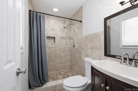 153 S Pascack Road Nanuet NY 10954