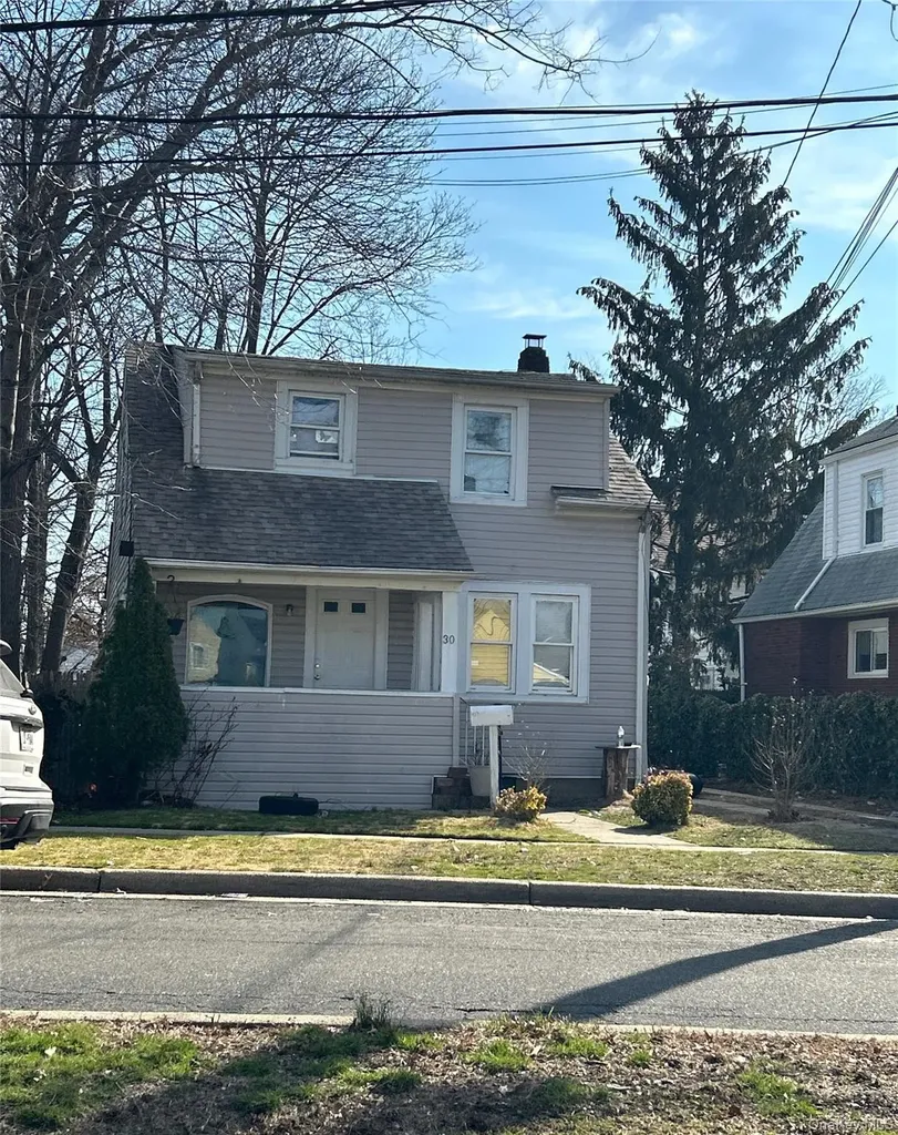 30 Pierson Avenue Hempstead NY 11550