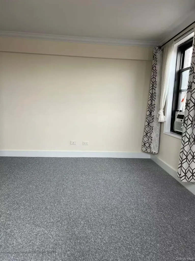 15010 71st Avenue Flushing NY 11367