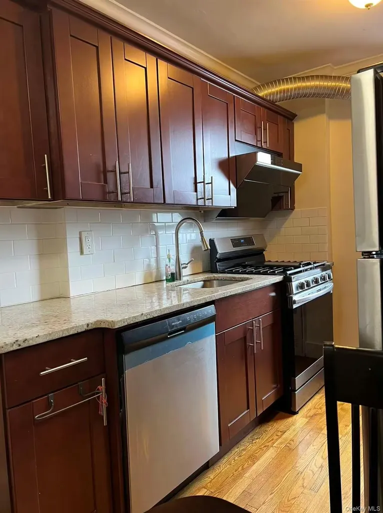 15010 71st Avenue Flushing NY 11367