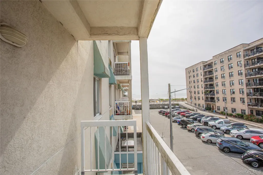 10 Franklin Boulevard Long Beach NY 11561