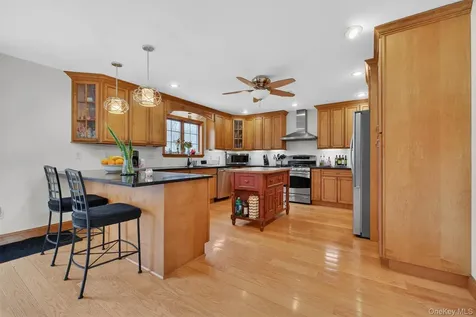 23 Ruth Road Cortlandt Manor NY 10567