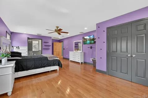 23 Ruth Road Cortlandt Manor NY 10567