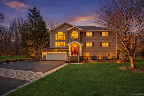 23 Ruth Road Cortlandt Manor NY 10567