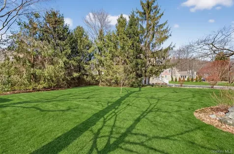 23 Ruth Road Cortlandt Manor NY 10567