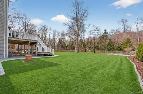 23 Ruth Road Cortlandt Manor NY 10567