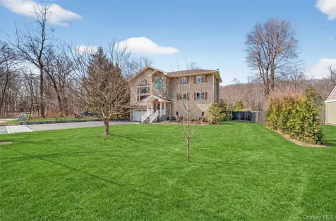 23 Ruth Road Cortlandt Manor NY 10567