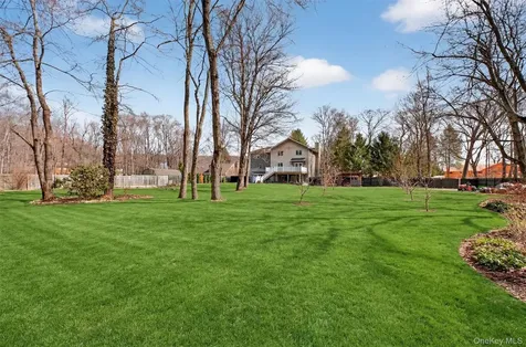 23 Ruth Road Cortlandt Manor NY 10567