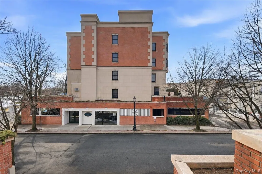 100 Sheldrake Place Mamaroneck NY 10543
