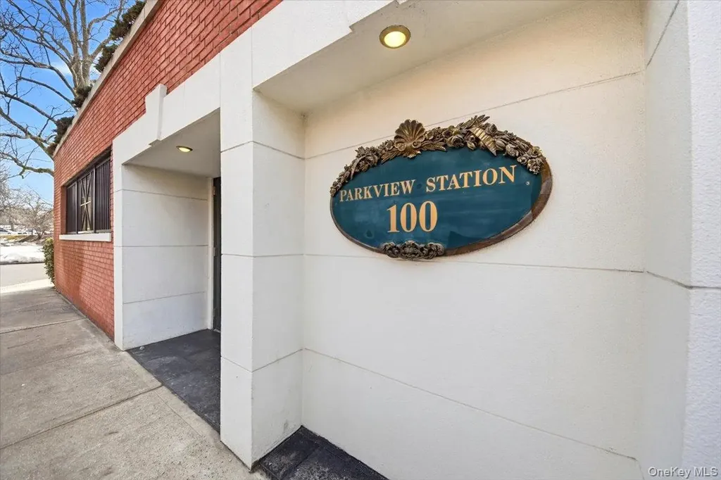 100 Sheldrake Place Mamaroneck NY 10543