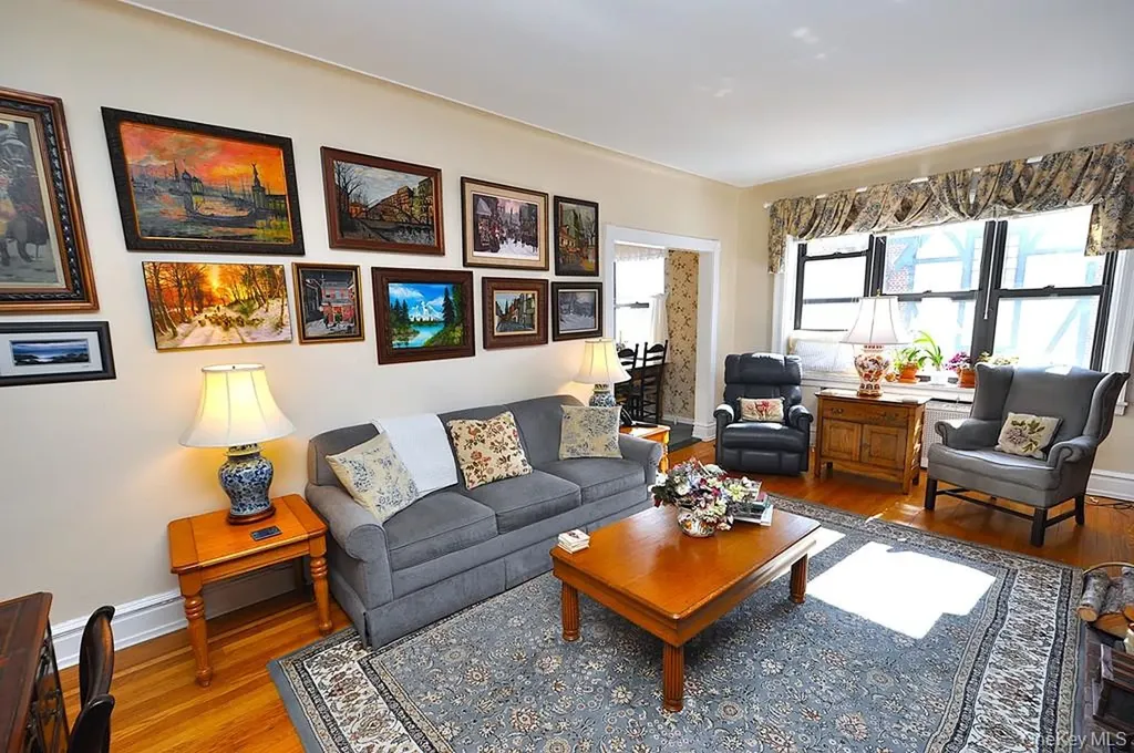143 Garth Road Scarsdale NY 10583