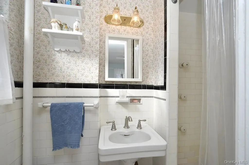 143 Garth Road Scarsdale NY 10583