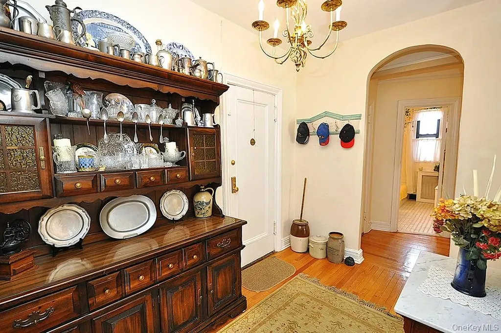 143 Garth Road Scarsdale NY 10583