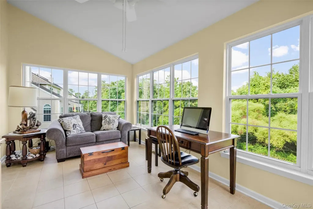 653 Creekside Lane Fishkill NY 12524