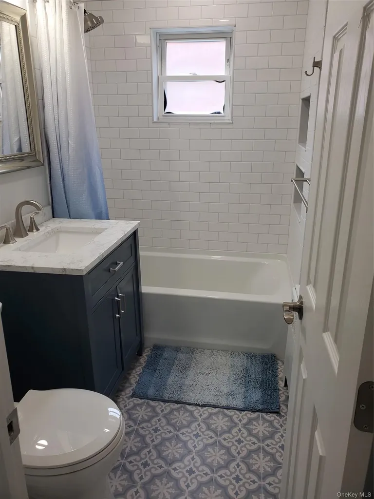 1879 Crompond Road Peekskill NY 10566
