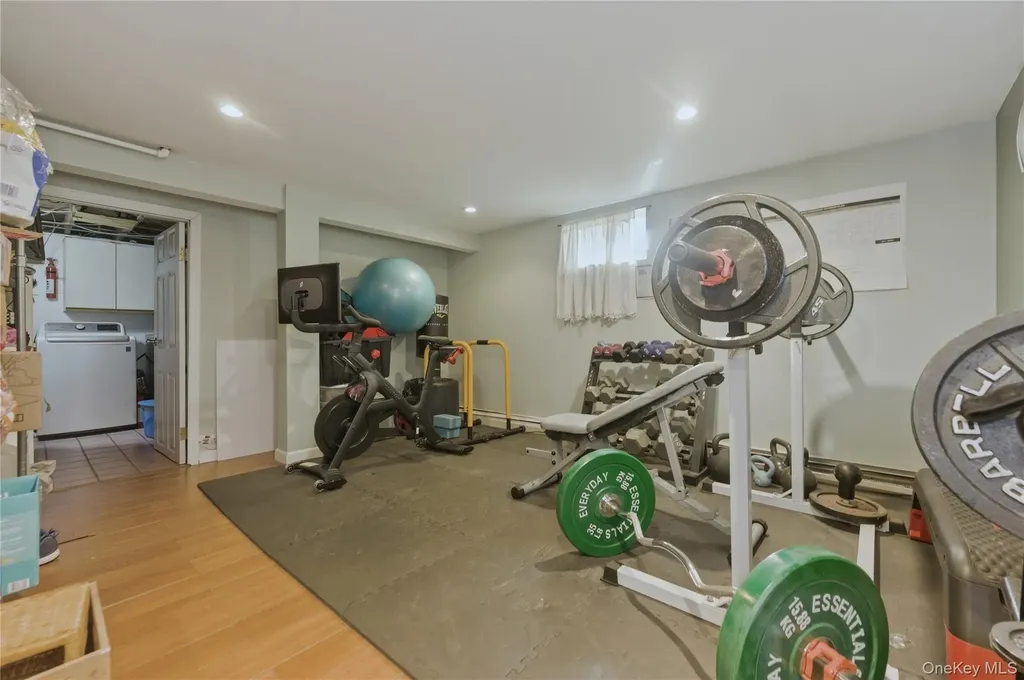 3 Archer Street Freeport NY 11520