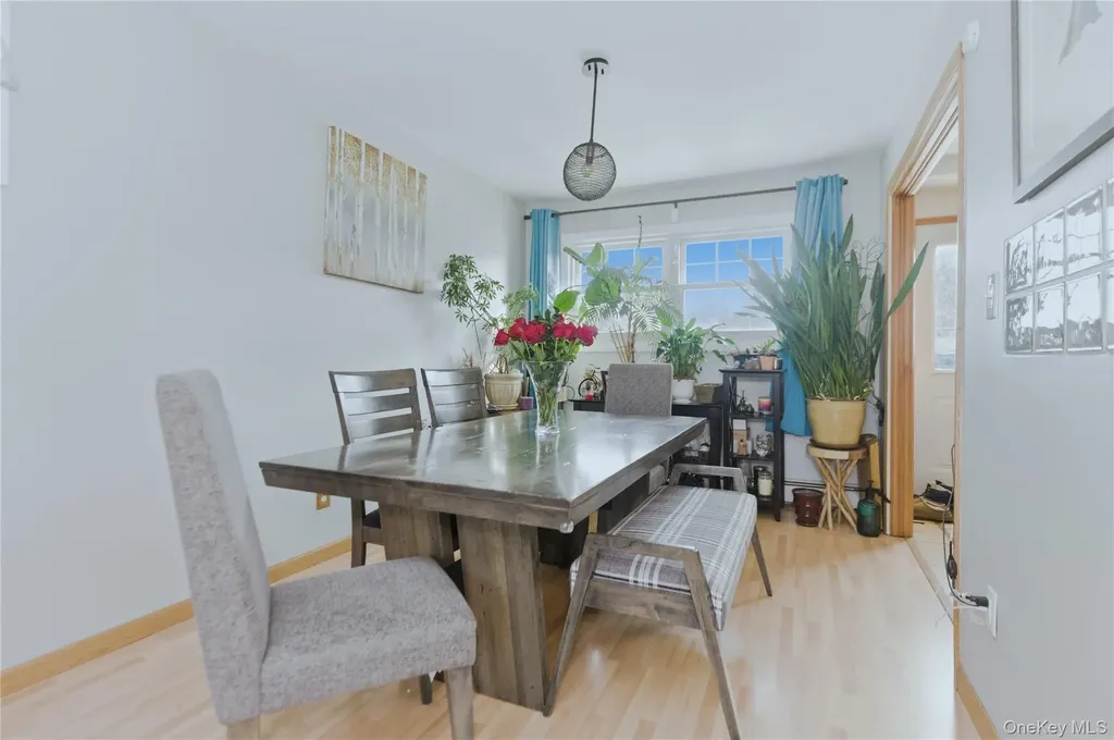 3 Archer Street Freeport NY 11520