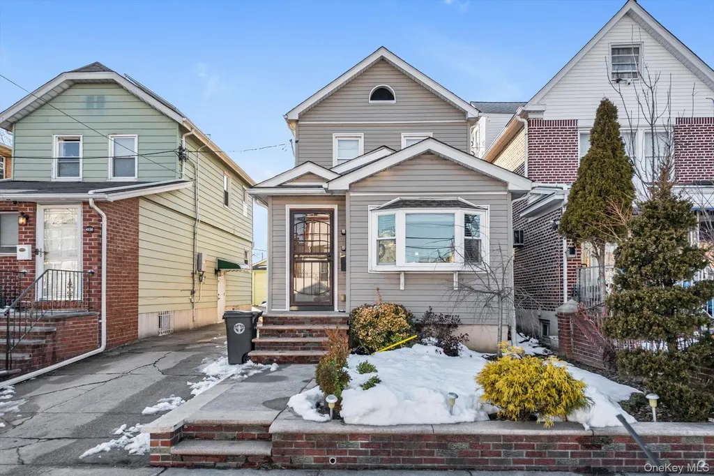 42-28 189th Street Flushing NY 11358
