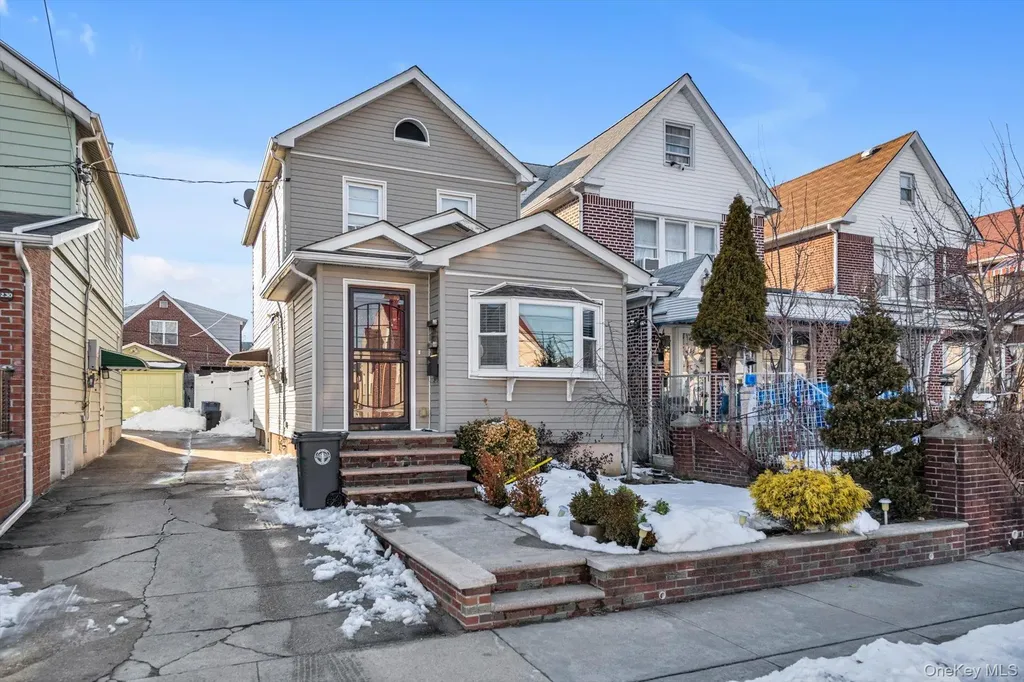 42-28 189th Street Flushing NY 11358