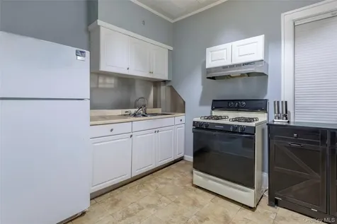1060 Midland Street Uniondale NY 11553