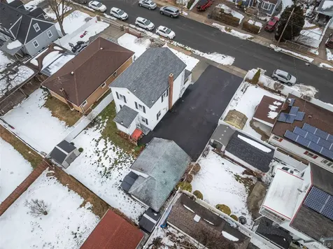 1060 Midland Street Uniondale NY 11553