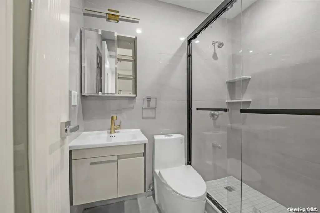 140-03 32nd Avenue Flushing NY 11354