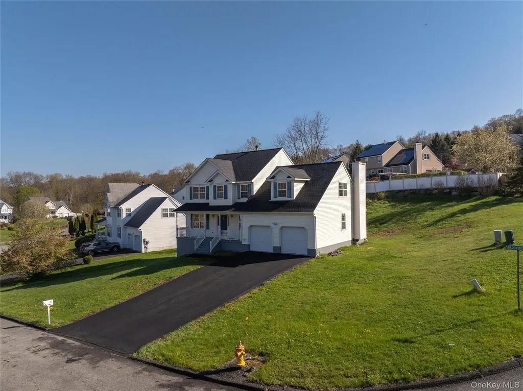 2 Shadowbrook Lane Newburgh NY 12550