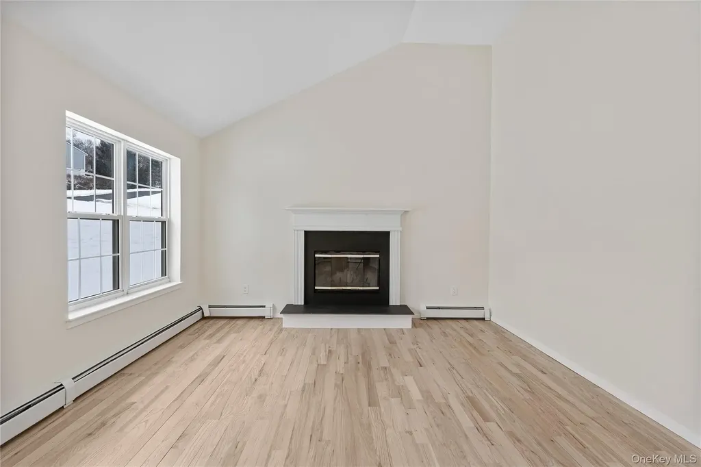 2 Shadowbrook Lane Newburgh NY 12550