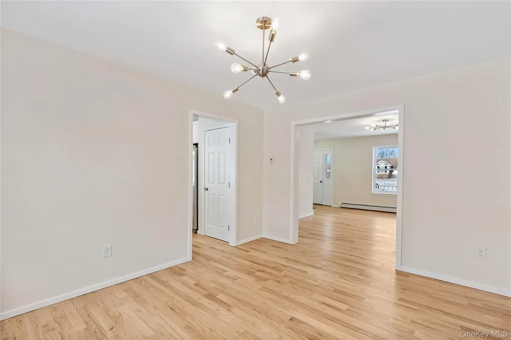 2 Shadowbrook Lane Newburgh NY 12550