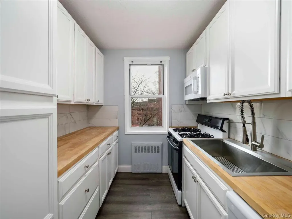 3 Sadore Lane Yonkers NY 10710