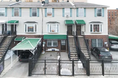 592 Beech Terrace Bronx NY 10454
