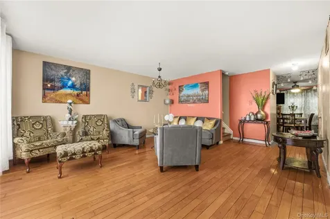 592 Beech Terrace Bronx NY 10454