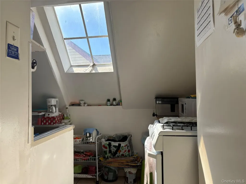 8315 Pettit Avenue Elmhurst NY 11373