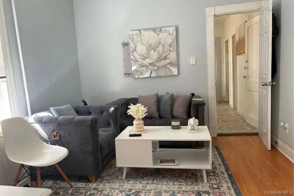 8315 Pettit Avenue Elmhurst NY 11373