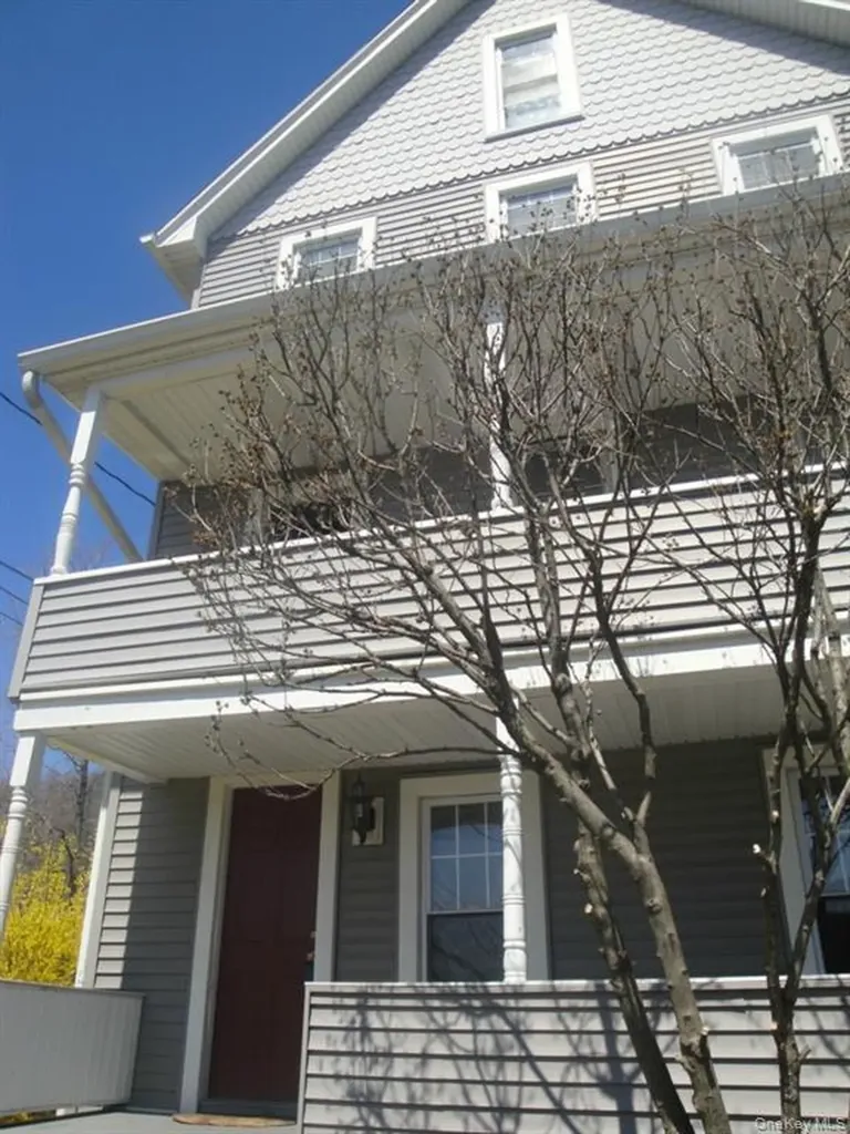 44 Wayne Avenue Suffern NY 10901