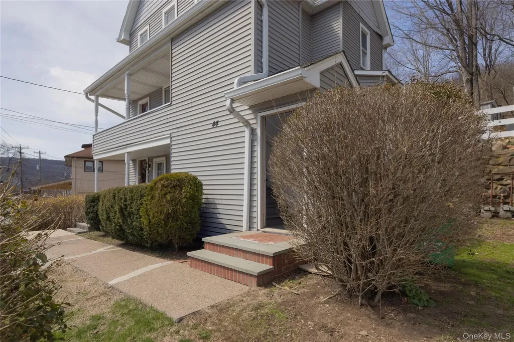 44 Wayne Avenue Suffern NY 10901