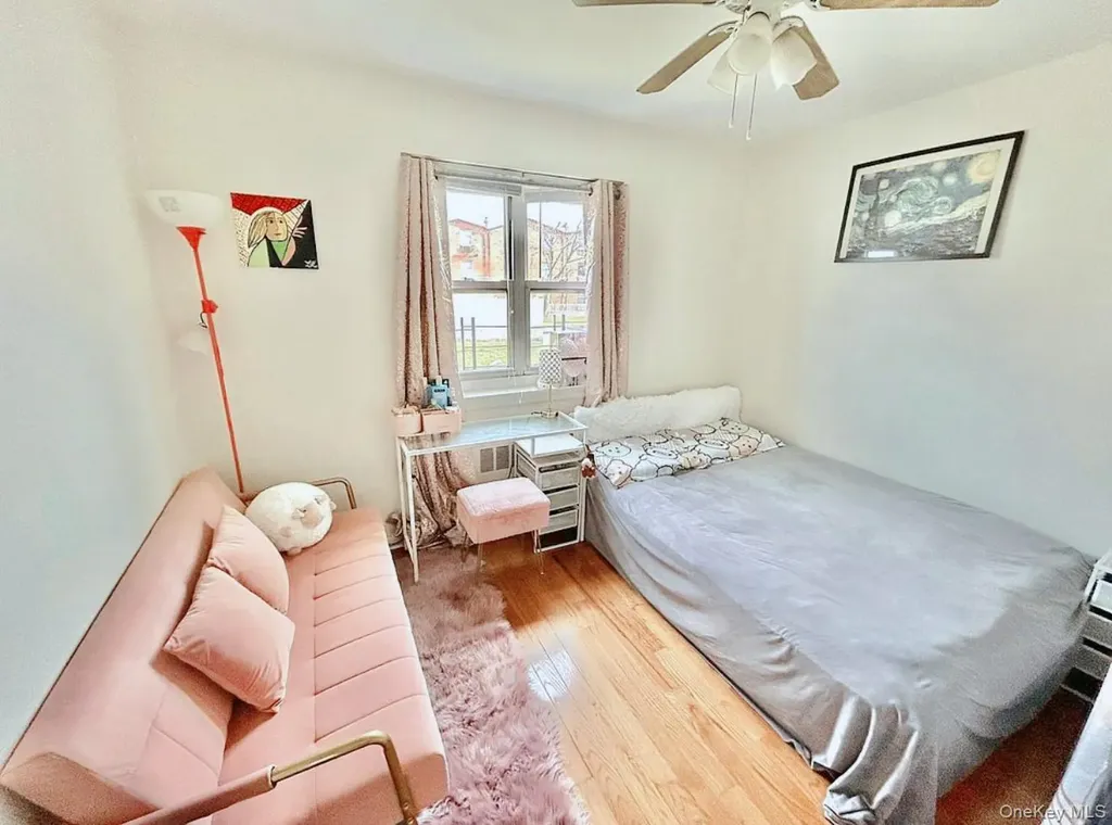 150-71 70rd Flushing NY 11367
