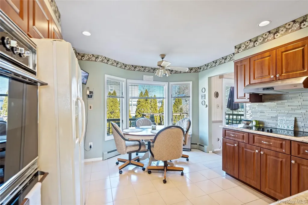59 Cedar Street Massapequa NY 11758