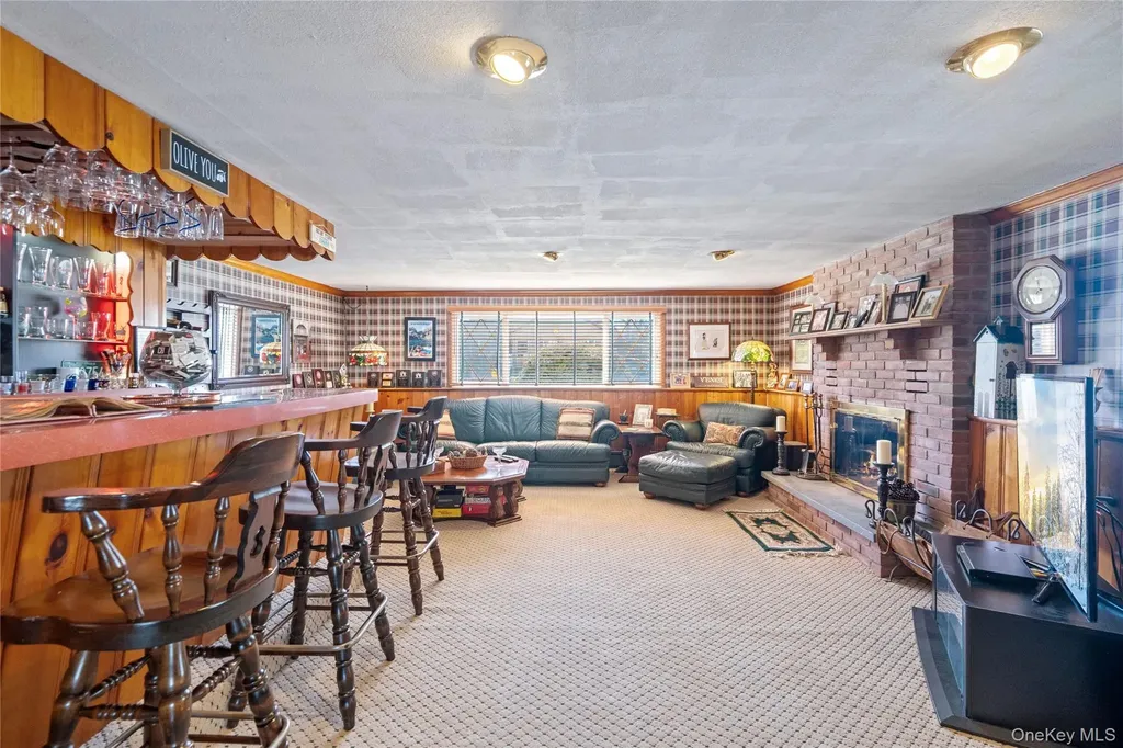 59 Cedar Street Massapequa NY 11758