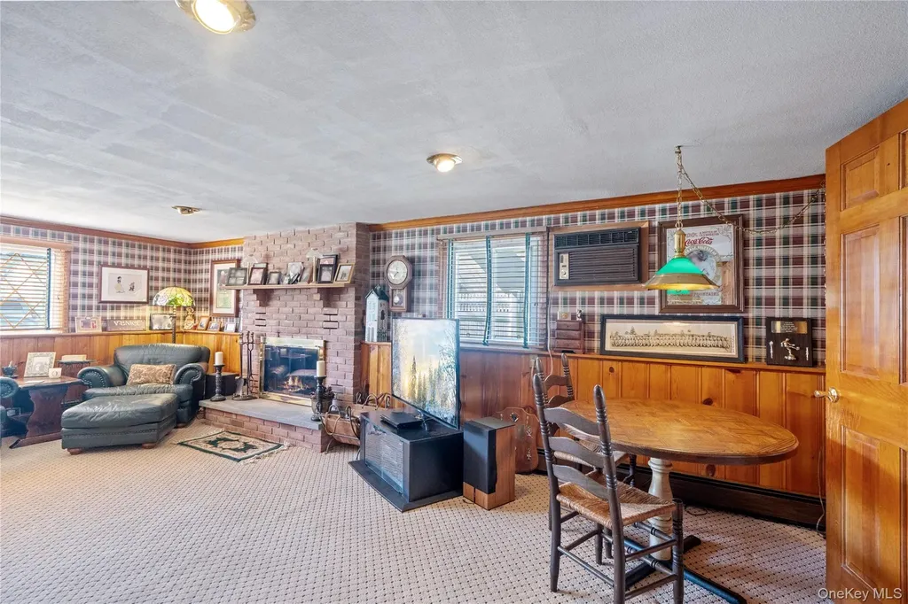 59 Cedar Street Massapequa NY 11758