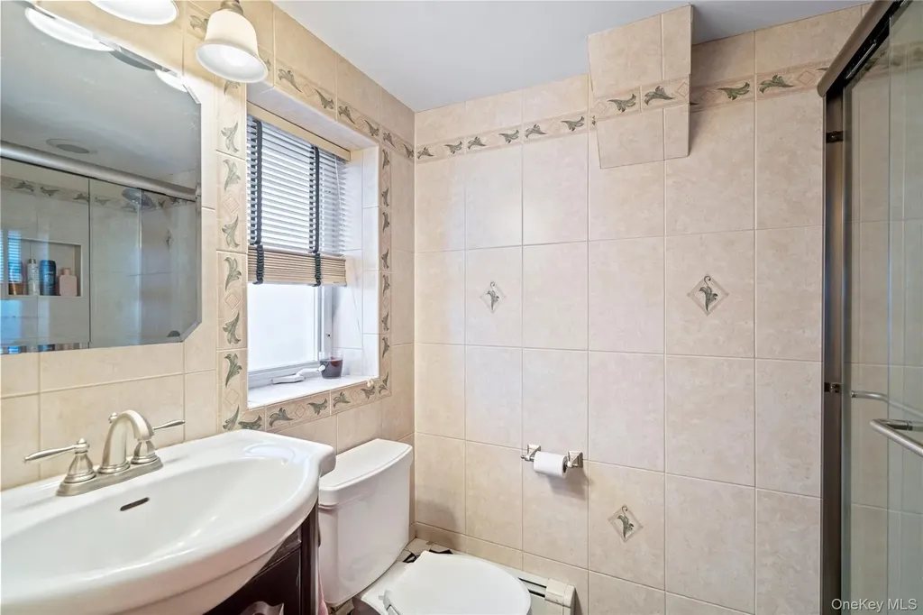 59 Cedar Street Massapequa NY 11758