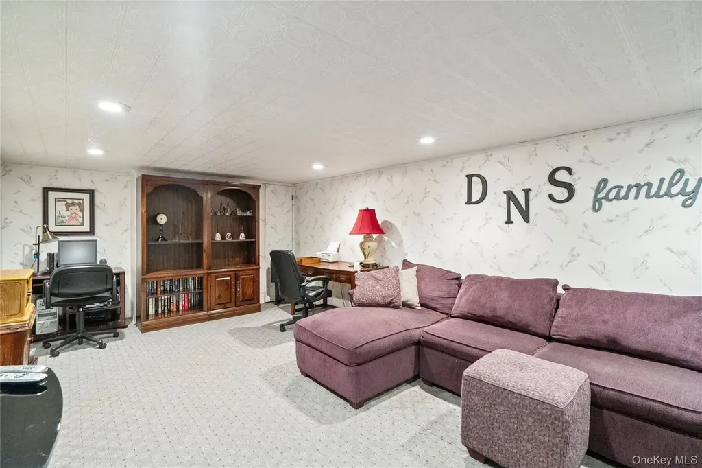 59 Cedar Street Massapequa NY 11758